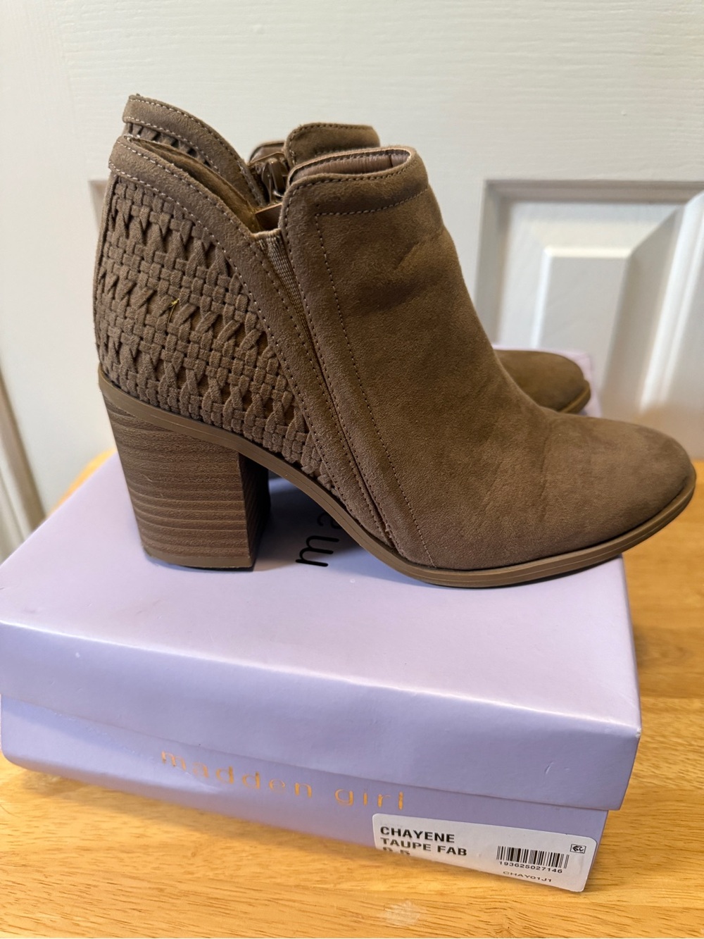 Madden Girl Cheyene Taupe Woven Suede Ankle Bootie 6.5